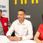 Sudionici početne konferencije projekta Pokretni i povezani – socijalne usluge u zajednici u Sunji